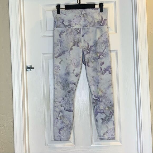 Athleta Elation Snow Dye 7/8 Tight Leggings Size Small - Picture 4 of 10